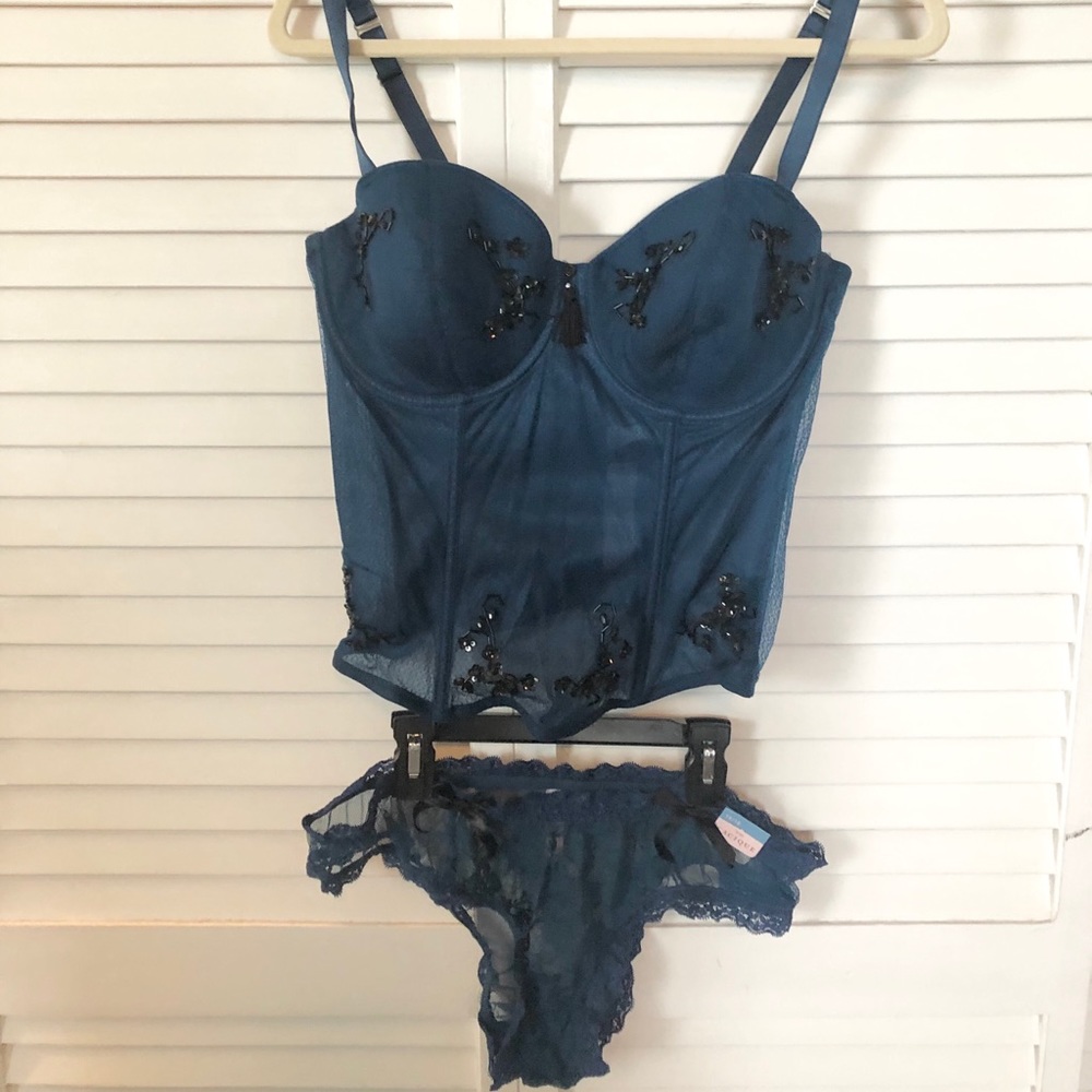 Lane Bryant NWT dark turquoise sz 18/20 corset
